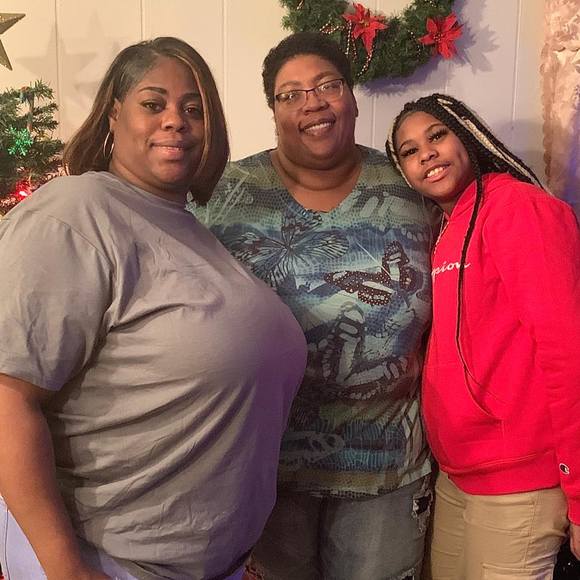 Profile Picture of Paula Pierce (@paulajackson657) on Poshmark
