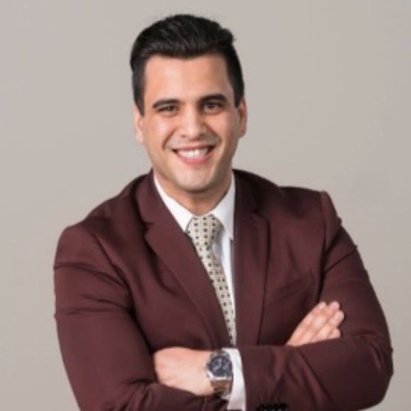 Profile Picture of Nicolas Cendoya (@cendoya55) on Poshmark
