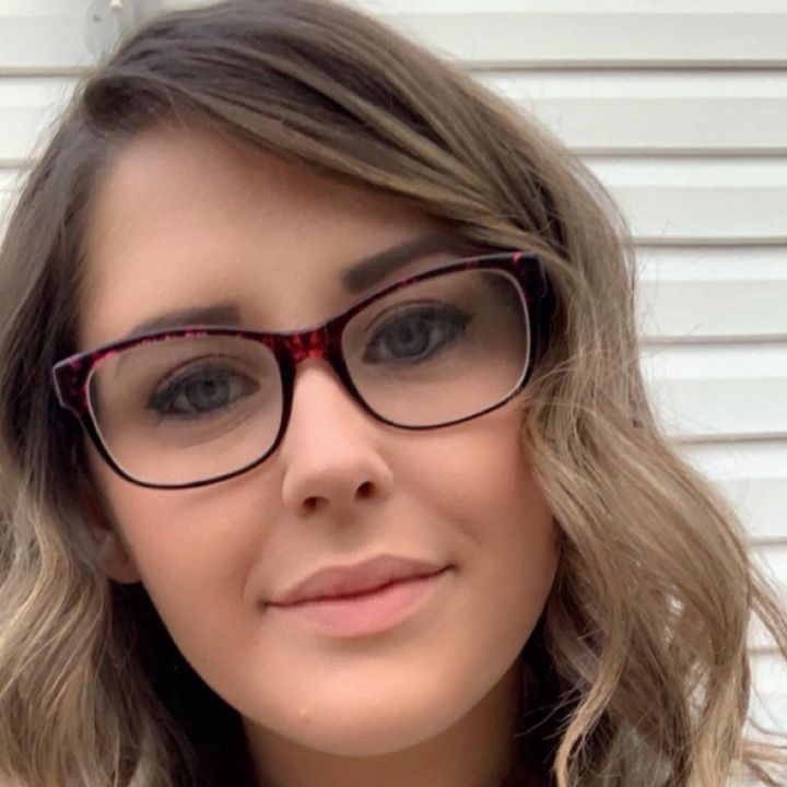 Profile Picture of kristinblevins212 (@kristinblevins212) on Tiktok
