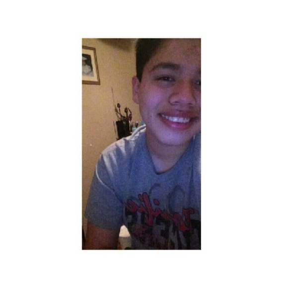 Profile Picture of Jason Estrada (@jasonfvze) on Poshmark