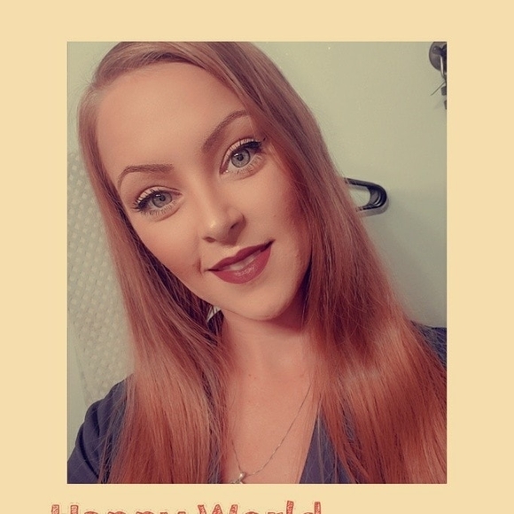 Profile Picture of Erika Schrader (@erikaschrader) on Poshmark