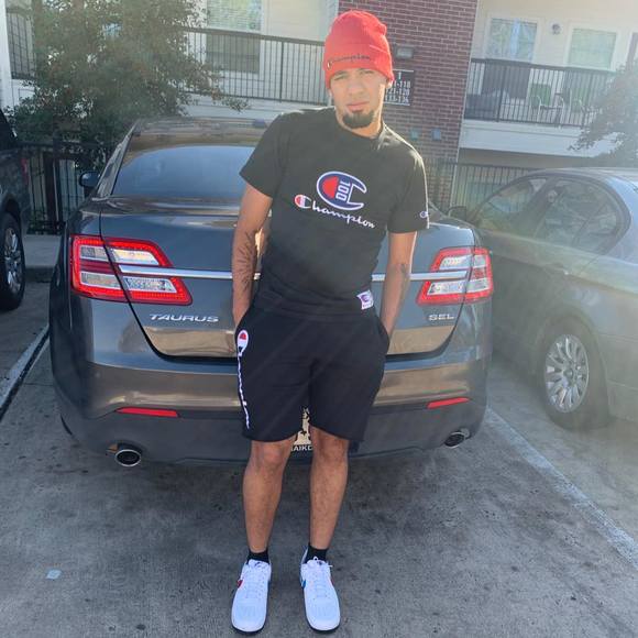 Profile Picture of Marcus Carruthers (@mckvng) on Poshmark