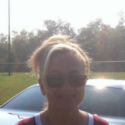 Profile Picture of Rachel Hurd (@rachel_h1976) on Twitter