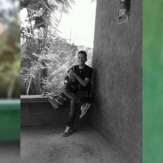 Profile Picture of Zeff (@zeff.zeff.37) on Facebook