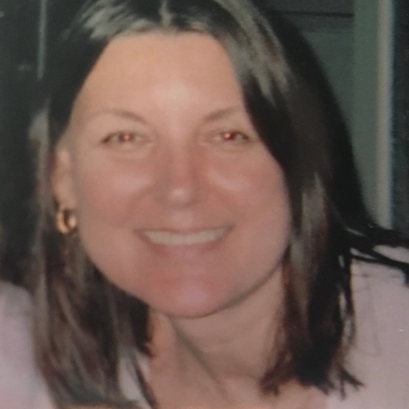 Profile Picture of Nancy Bukowski (@nancybtall) on Poshmark