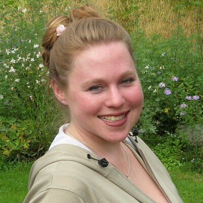 Laurie Hamilton - Twitter Profile Picture of Laurie Hamilton (@smlbizbuilder) on Twitter