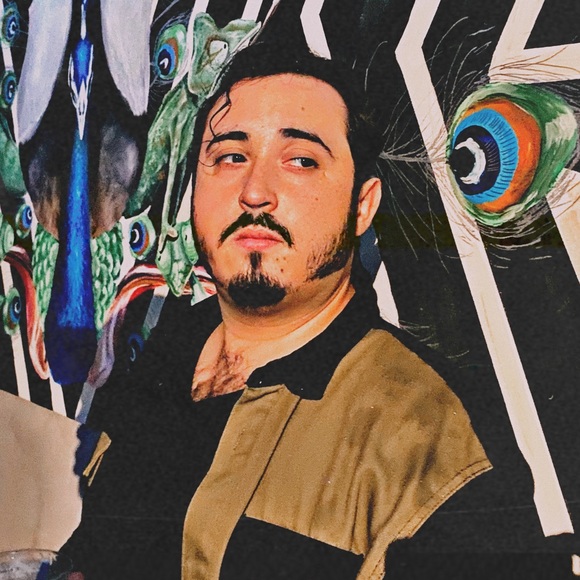 Profile Picture of Joel Santana (@joelsantana1717) on Poshmark