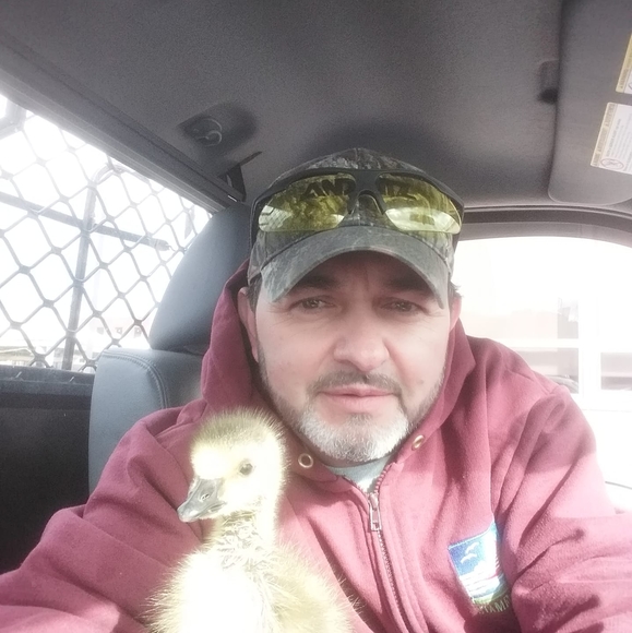 Profile Picture of Conrado Gonzalez (@nito24191) on Poshmark