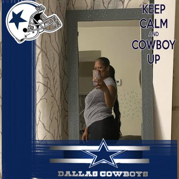 Profile Picture of Cassandra Spellman (@cas2187) on Poshmark