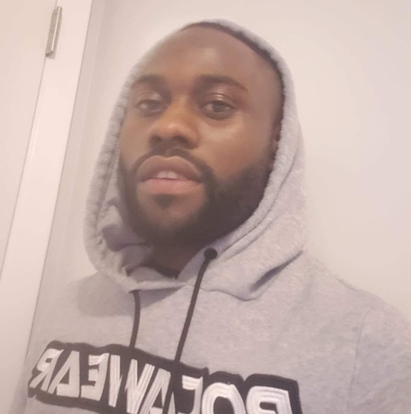 Profile Picture of Joel Fongang (@mbakujoel4) on Poshmark