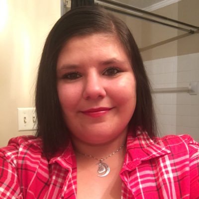 Profile Picture of Deanna Landers (@deanna_landers) on Twitter