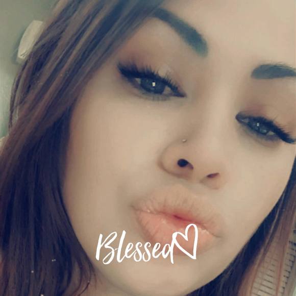 Profile Picture of Yolanda Mata (@conniemata01) on Poshmark