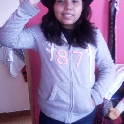 Profile Picture of Vanessa Pesina (@PesinaVanessa) on Twitter