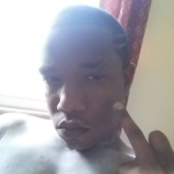 Profile Picture of Marqo Bellagio (@marqobellagio) on Poshmark