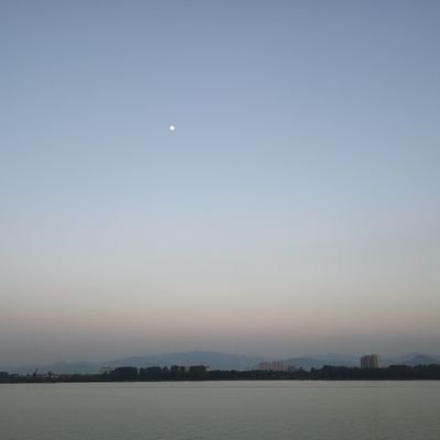 Profile Picture of Nm$l (@yvdg7suZ5wXiaJu) on Twitter