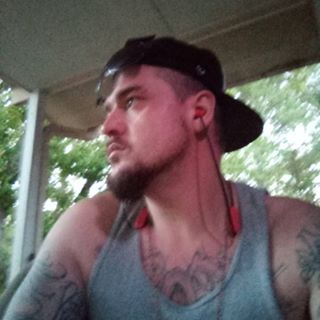 Profile Picture of James Pressley (Michele holland) (@James-Pressley) on Facebook