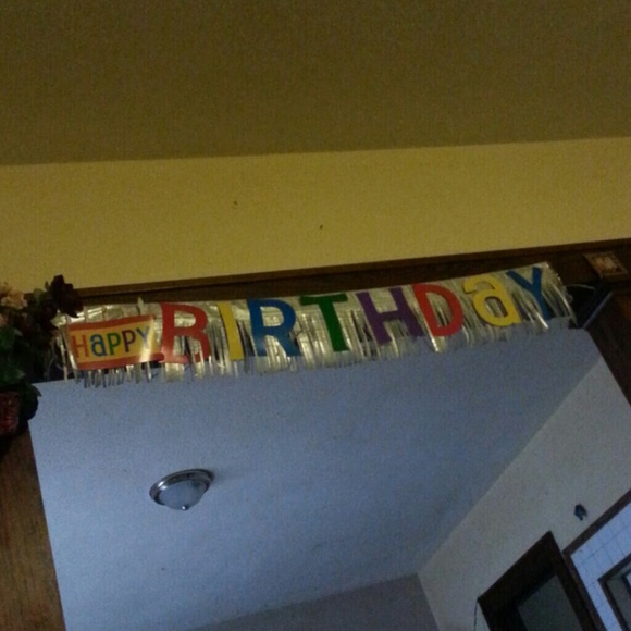 Profile Picture of Wilmer Morales (@moraleswilmer) on Poshmark