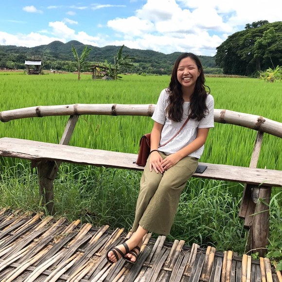 Profile Picture of Amy Zhao (@ajzhao96) on Poshmark