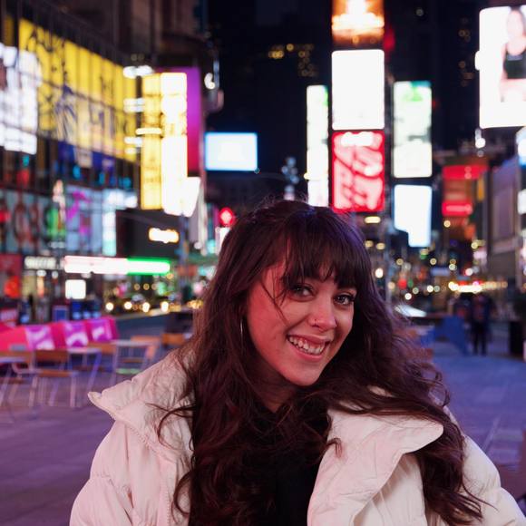 Profile Picture of Simone Rodriguez (@simoneybaloney) on Poshmark