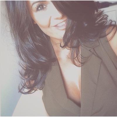 Profile Picture of Lucy McClean (@Lucymacxo) on Twitter