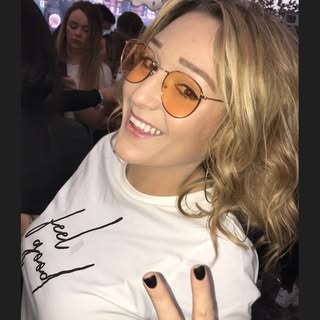 Profile Picture of Rachel Barrow (@racanb) on Instagram