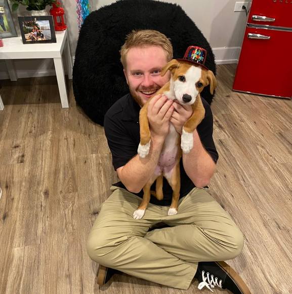 Profile Picture of Scott Riggs (@scott_riggs) on Poshmark