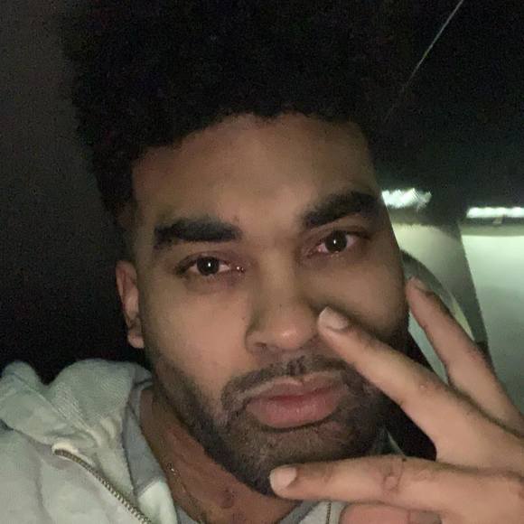 Profile Picture of Donny Rich (@imfinallyrich) on Poshmark