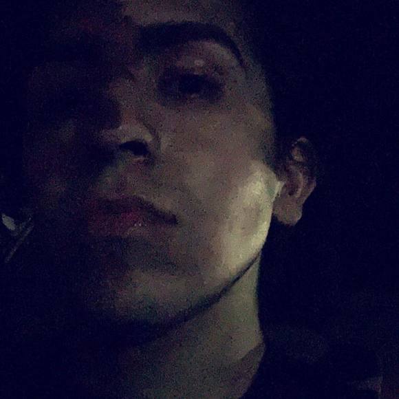 Profile Picture of Mauricio Serna (@sernamauri) on Poshmark