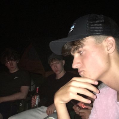 Profile Picture of Tom Timmons (@supreme_timmons) on Twitter
