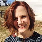 Profile Picture of Monica Andrews (@dailydwelling) on Instagram