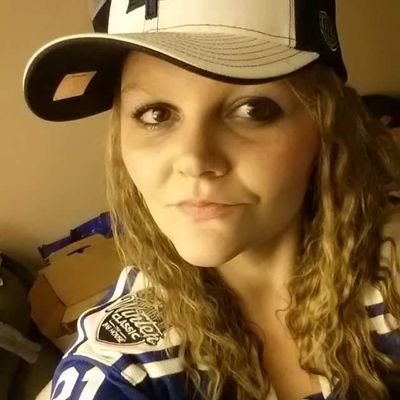 Profile Picture of Amanda Cryderman (@MandaCryderman1) on Twitter