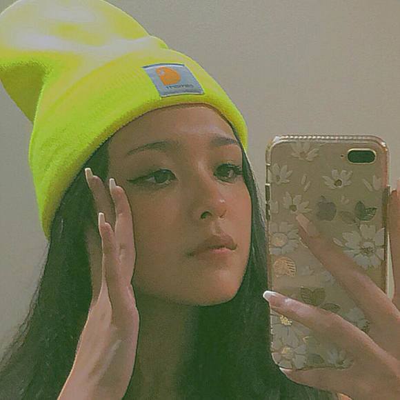 Profile Picture of Cheyenne Kitto (@sugarskullgirl) on Poshmark