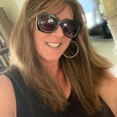 Profile Picture of Nancy Desiderio (@Nancydesiderio2) on Twitter