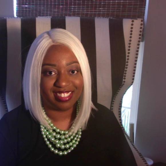 Profile Picture of Vila-sheree Germany-watson (@vilasheree) on Poshmark