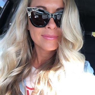 Profile Picture of Lisa Moffatt (@lisajanemoffy) on Instagram