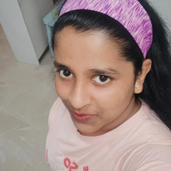 Profile Picture of Manju George (@manjugeorge9656) on Poshmark