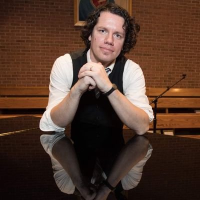 Profile Picture of Derek Rogers (@TheDerekRogers) on Twitter