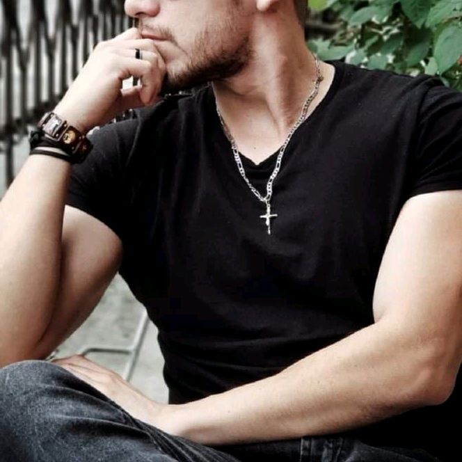 Profile Picture of bryandosanto (@bryandosanto) on Tiktok