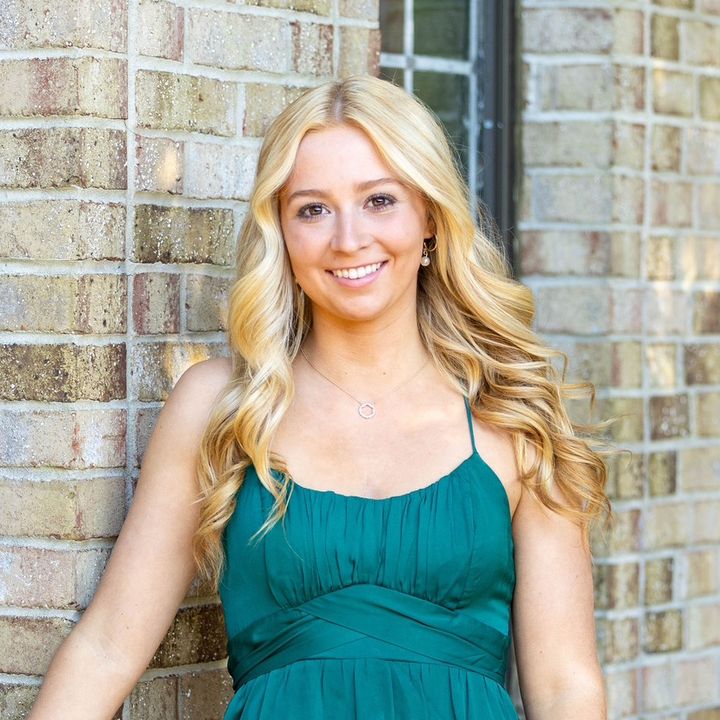Profile Picture of Melanie Howard (@@melaniehoward7) on Tiktok