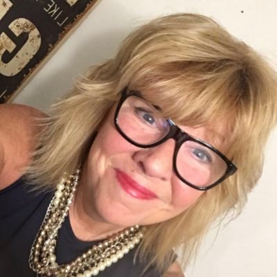 Profile Picture of Paula Harry Shinn (@ShinnHarry) on Twitter