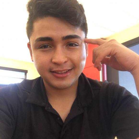 Profile Picture of Alexander Barrera (@alexedy) on Poshmark
