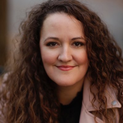 Profile Picture of Sarah Cronk (@thesarahcronk) on Twitter