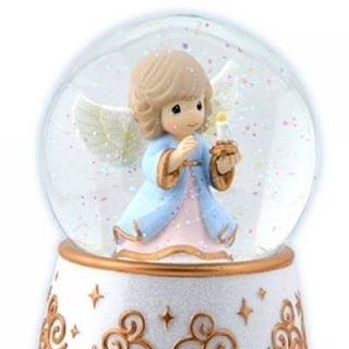 Profile Picture of Annie Clause (@Annie-Clause) on Facebook