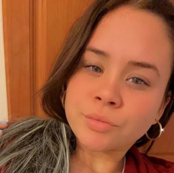 Profile Picture of Aidelin Barroso (@aidelinbarroso) on Poshmark