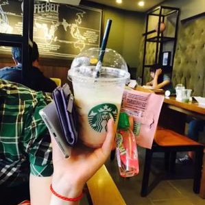 Profile Picture of Gloria Zhao (@Gloriagoddamnz) on Twitter