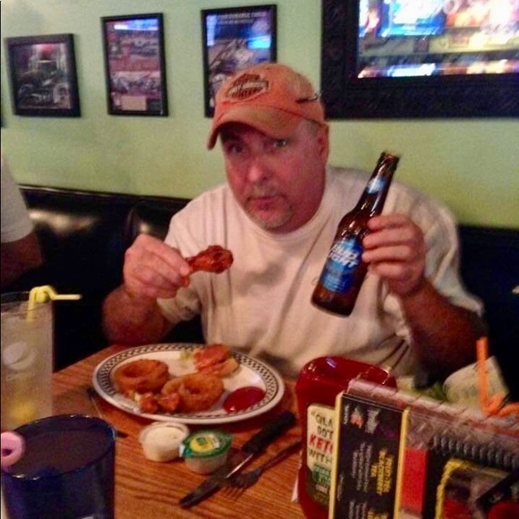Profile Picture of James Bostic (@jamesbostic576) on Poshmark