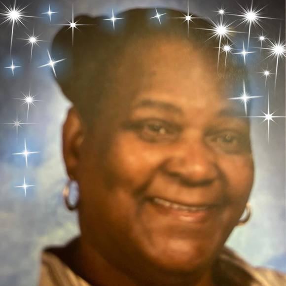 Profile Picture of Osley Cupit (@osleycupit) on Poshmark