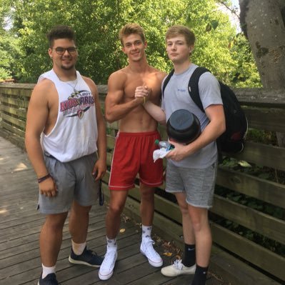 Profile Picture of Robert Cole (@RCW_434) on Twitter