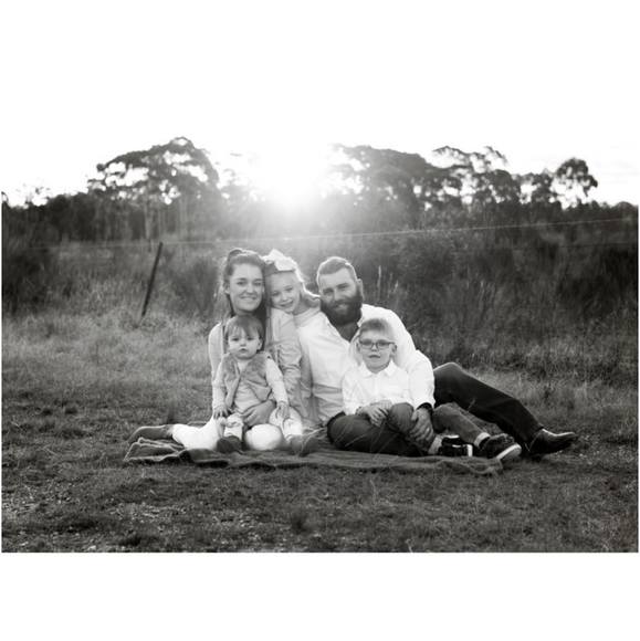 Profile Picture of Jenna Minehan (@jenna_minehan92) on Poshmark