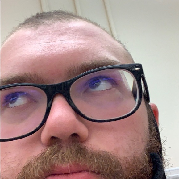 Profile Picture of William Cheek (@liamcheek819) on Poshmark